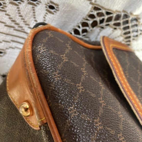 Rioni Moda Italia Large Boston Bag Satchel Handbag with Exterior Pockets - Picture 10 of 15